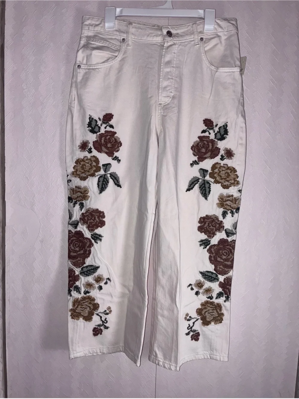 Free People We the Free Willow Cross Stitch Embroidered Jeans size 28